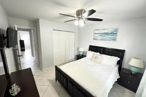 Casa en venta en Vero Beach, Florida, 3 dormitorios, 135.92 m2 № 1861890 - foto 27