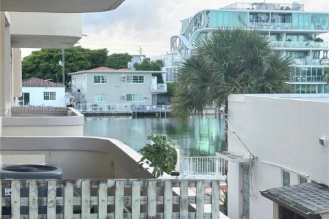 Copropriété à louer à Miami Beach, Floride: 1 chambre, 64.66 m2 № 1927579 - photo 21