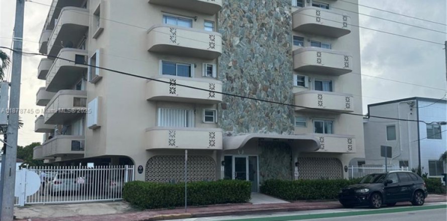 Condo à Miami Beach, Floride, 1 chambre № 1927579