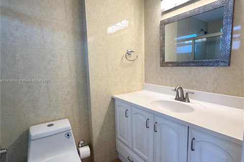 Copropriété à louer à Miami Beach, Floride: 1 chambre, 64.66 m2 № 1927579 - photo 12