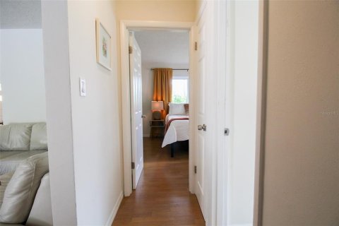 Villa ou maison à louer à Sarasota, Floride: 4 chambres, 190.82 m2 № 2298771 - photo 23