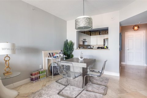 Condo in Fort Lauderdale, Florida, 1 bedroom № 2257495 - photo 8