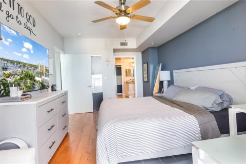 Condo in Fort Lauderdale, Florida, 1 bedroom № 2257495 - photo 13