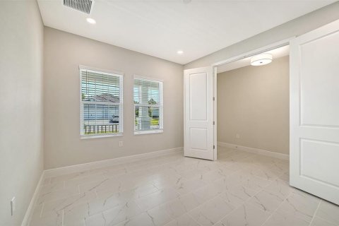 Villa ou maison à vendre à Sarasota, Floride: 3 chambres, 196.02 m2 № 2436676 - photo 26