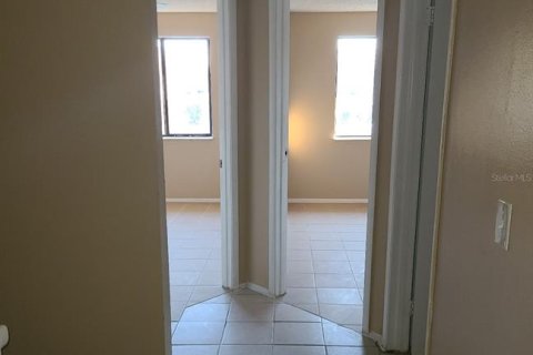 Condo in Orlando, Florida, 3 bedrooms  № 2166430 - photo 14
