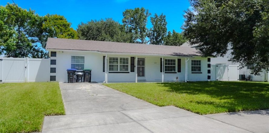 Casa en Orlando, Florida 3 dormitorios, 123.19 m2 № 1906392