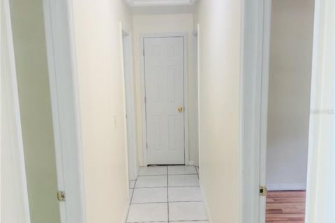 House in Orlando, Florida 3 bedrooms, 123.19 sq.m. № 1906392 - photo 11