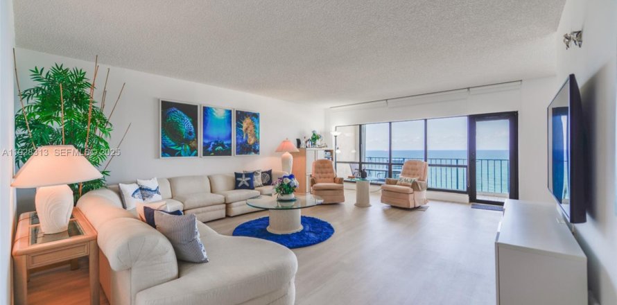 Condo à Lauderdale-by-the-Sea, Floride, 2 chambres № 1988343