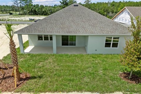 House in DeLand, Florida 4 bedrooms, 233.46 sq.m. № 1774687 - photo 23
