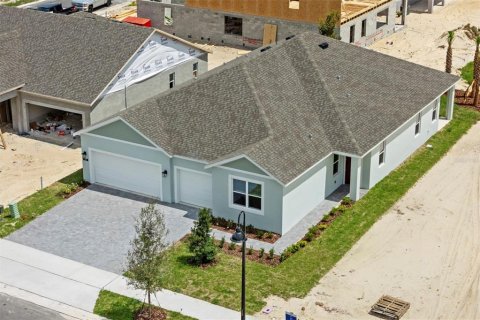 House in DeLand, Florida 4 bedrooms, 233.46 sq.m. № 1774687 - photo 3