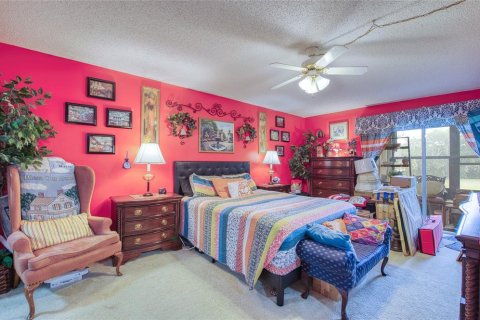 Condo in New Port Richey, Florida, 2 bedrooms № 2114676 - photo 27