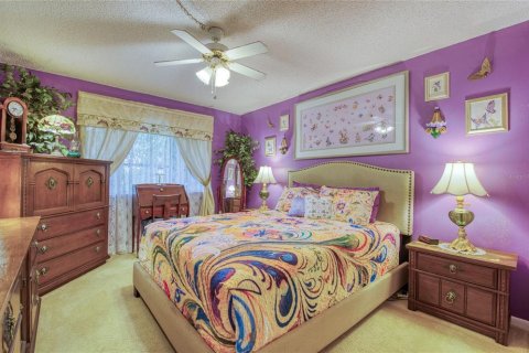 Condo in New Port Richey, Florida, 2 bedrooms № 2114676 - photo 21