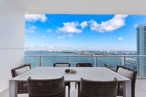 Condominio en venta en Miami, Florida, 2 dormitorios, 155.43 m2 № 1716152 - foto 4