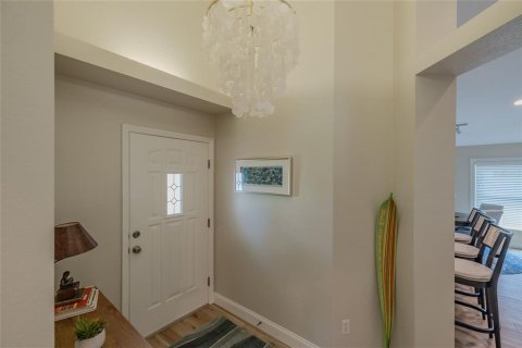 House in New Smyrna Beach, Florida 3 bedrooms, 146.51 sq.m. № 1434276 - photo 4