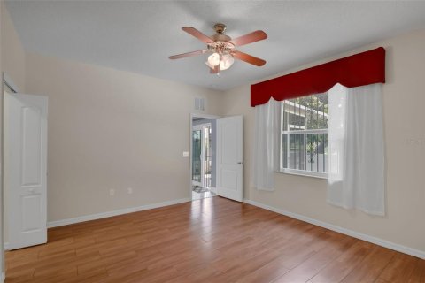 House in Orlando, Florida 3 bedrooms, 178.37 sq.m. № 1792042 - photo 17