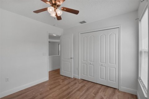 House in Orlando, Florida 3 bedrooms, 178.37 sq.m. № 1792042 - photo 22