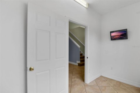 House in Orlando, Florida 3 bedrooms, 178.37 sq.m. № 1792042 - photo 6