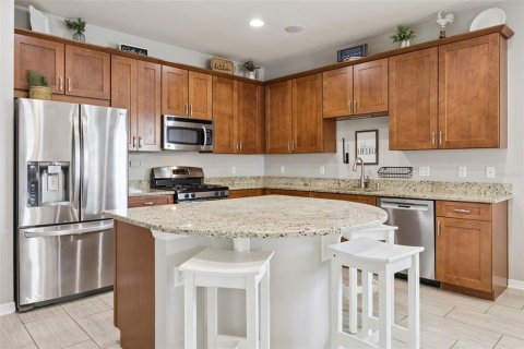 Villa ou maison à vendre à Clermont, Floride: 4 chambres, 221.39 m2 № 2148382 - photo 5