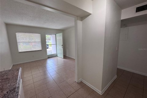Appartement à louer à Winter Park, Floride: 2 chambres, 100.71 m2 № 2413483 - photo 16