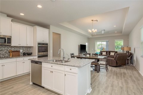 Casa en venta en Spring Hill, Florida, 3 dormitorios, 194.72 m2 № 1795620 - foto 6