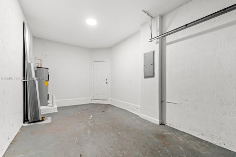 Touwnhouse à vendre à Homestead, Floride: 4 chambres, 172.05 m2 № 1981699 - photo 19