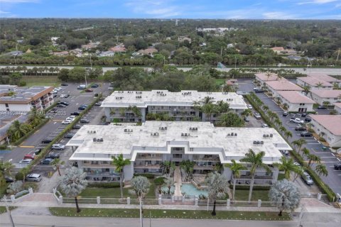 Copropriété à vendre à Miami, Floride: 2 chambres, 87.14 m2 № 1987424 - photo 4