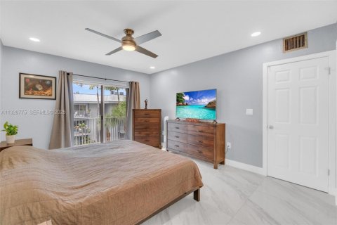 Copropriété à vendre à Miami, Floride: 2 chambres, 87.14 m2 № 1987424 - photo 21