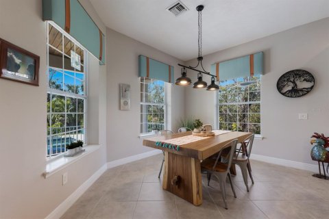 Casa en venta en Bradenton, Florida, 4 dormitorios, 336.21 m2 № 1574707 - foto 16