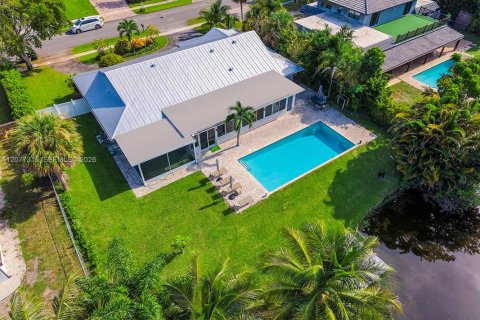House in Delray Beach, Florida 3 bedrooms, 256.13 sq.m. № 2339962 - photo 6