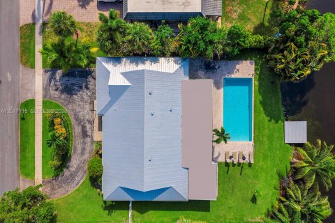 House in Delray Beach, Florida 3 bedrooms, 256.13 sq.m. № 2339962 - photo 4