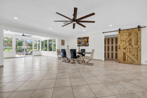 House in Delray Beach, Florida 3 bedrooms, 256.13 sq.m. № 2339962 - photo 16