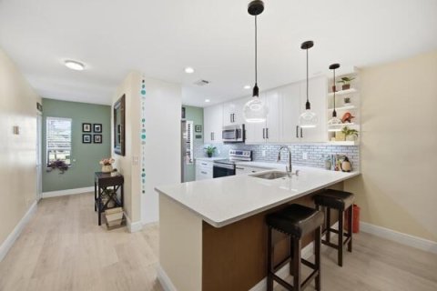 Copropriété à vendre à Boca Raton, Floride: 2 chambres, 117.61 m2 № 2078173 - photo 6