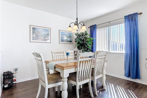 Adosado en venta en Davenport, Florida, 4 dormitorios, 176.7 m2 № 2218380 - foto 4