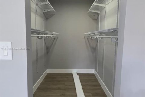 Copropriété à louer à West Palm Beach, Floride: 1 chambre, 55.74 m2 № 1955435 - photo 6