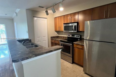 Купить кондоминиум в Корал-Спрингс, Флорида 2 спальни, 104.05м2, № 1984763 - фото 11