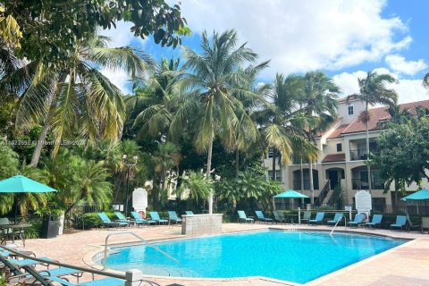 Купить кондоминиум в Корал-Спрингс, Флорида 2 спальни, 104.05м2, № 1984763 - фото 19