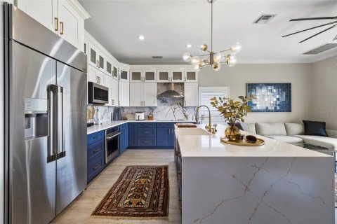 Casa en venta en Winter Park, Florida, 4 dormitorios, 215.72 m2 № 2377481 - foto 12