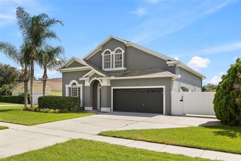 Casa en venta en Winter Park, Florida, 4 dormitorios, 215.72 m2 № 2377481 - foto 3