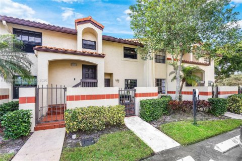 Купить кондоминиум в Дирфилд-Бич, Флорида 2 спальни, 102.19м2, № 2006873 - фото 2