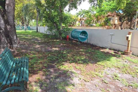 Copropriété à vendre à Miami, Floride: 1 chambre, 79.34 m2 № 1939322 - photo 20