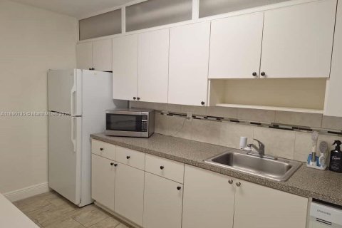 Copropriété à vendre à Miami, Floride: 1 chambre, 79.34 m2 № 1939322 - photo 7
