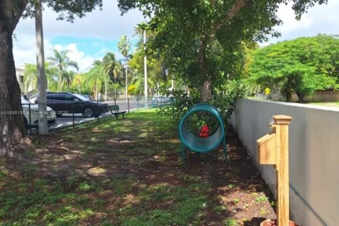 Copropriété à vendre à Miami, Floride: 1 chambre, 79.34 m2 № 1939322 - photo 21