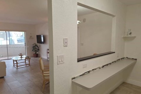 Copropriété à vendre à Miami, Floride: 1 chambre, 79.34 m2 № 1939322 - photo 6