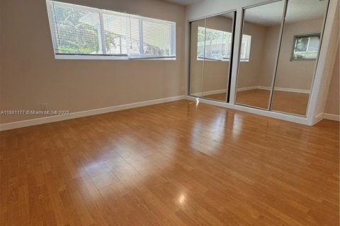 Купить виллу или дом в Холливуд, Флорида 3 спальни, 172.15м2, № 1924867 - фото 22