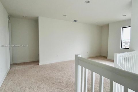 House in Ave Maria, Florida 3 bedrooms № 1840840 - photo 11
