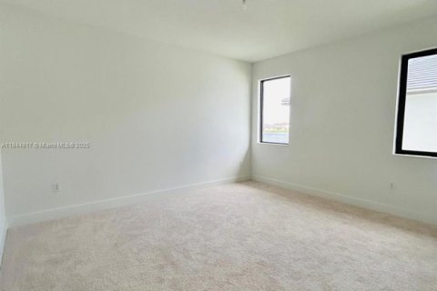 House in Ave Maria, Florida 3 bedrooms № 1840840 - photo 15