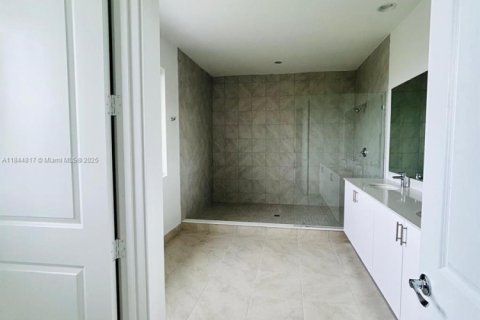House in Ave Maria, Florida 3 bedrooms № 1840840 - photo 19