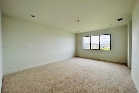 House in Ave Maria, Florida 3 bedrooms № 1840840 - photo 17