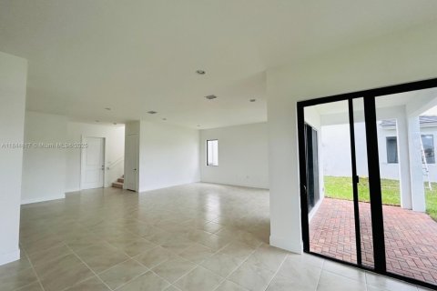 House in Ave Maria, Florida 3 bedrooms № 1840840 - photo 3