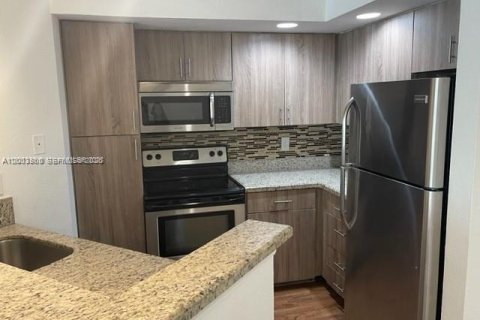 Condo in Sunrise, Florida, 1 bedroom  № 2069584